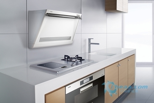 国产精品久久久天天影视蜜桃