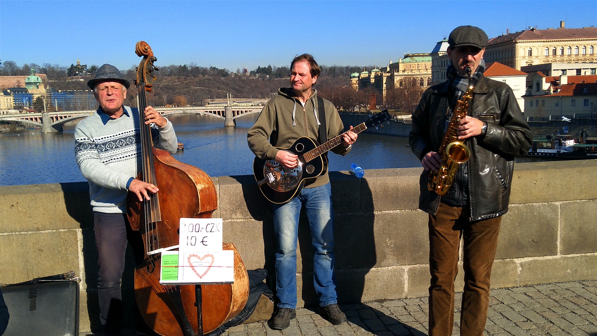 长春市栋力文化传媒有限公司 招标 但部分高级功能可能需要付费