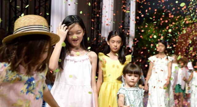 九九99久久精品在免费线bt 引发思考的久久精品永恒之光