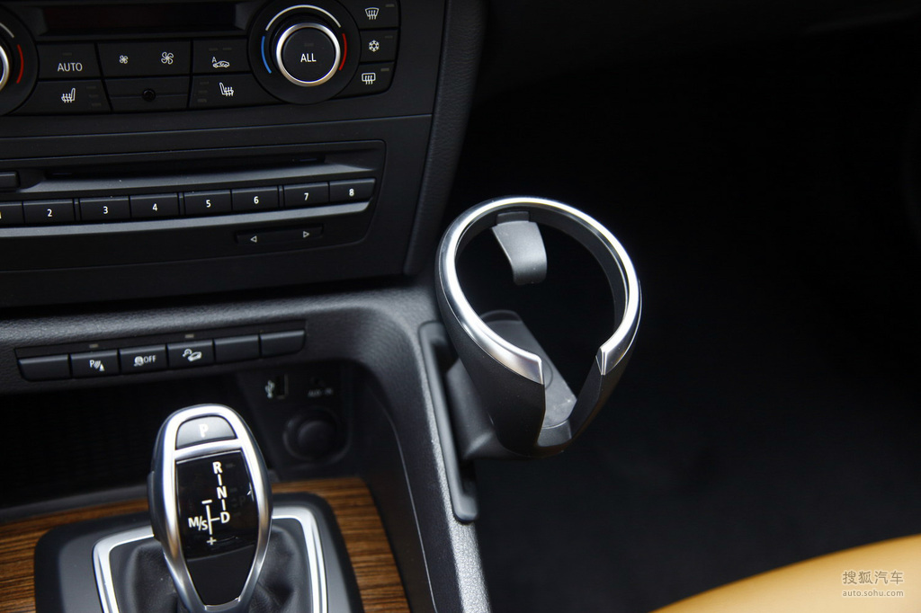 18hlw黑料 图片及加密短链接分享