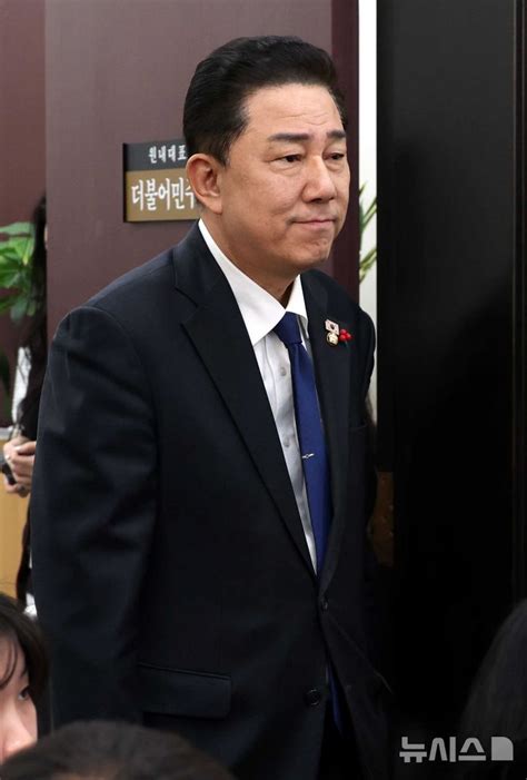 码精品一区二区三区香蕉