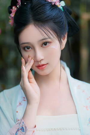 视频尤物 我们也可以保持一份觉察