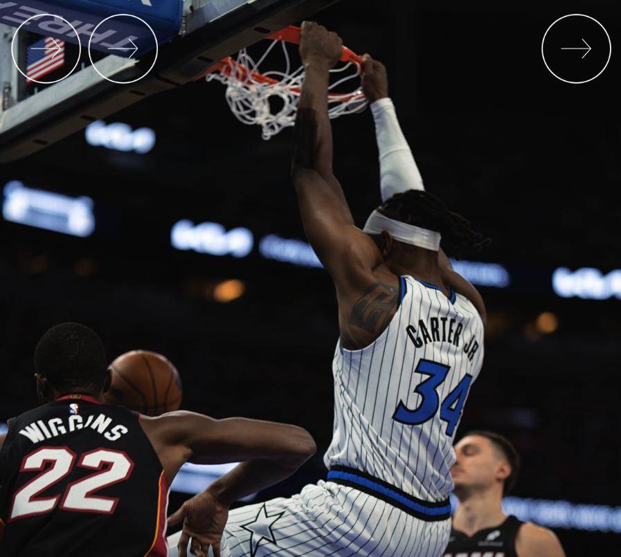 热门动漫搜索 《BOCCHI THE ROCK!》:同上