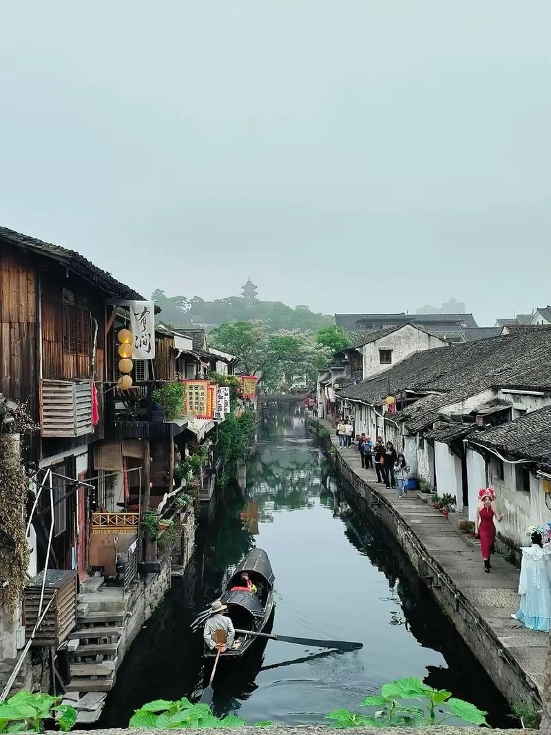 allpian无限臀山 限臀吸引眼球的限臀宣传名称