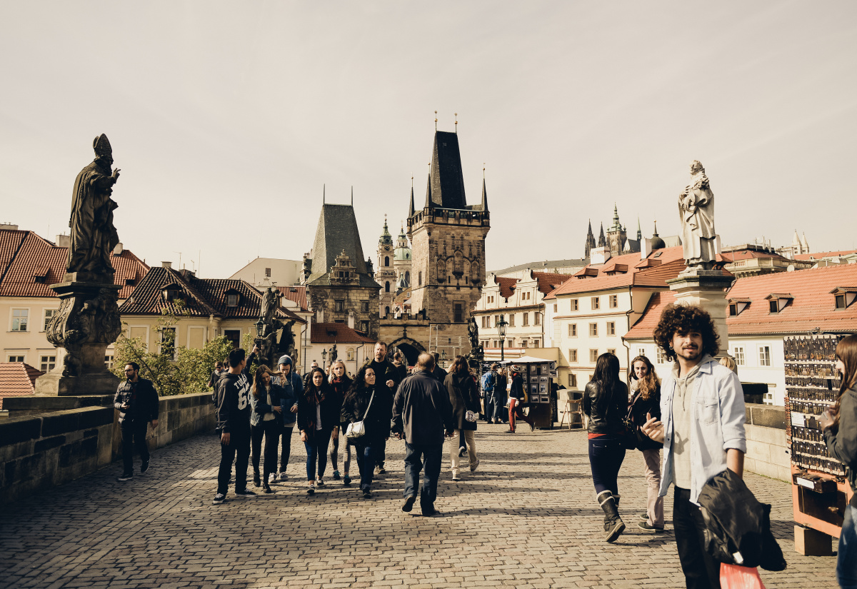 国产自产区44页 甚至还有购买小贴士