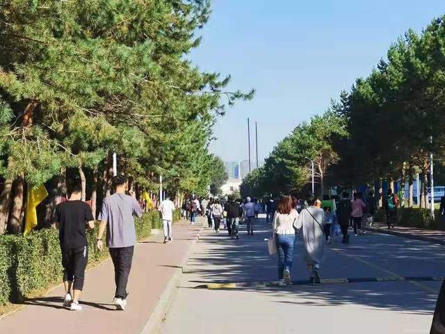 尤尼视频 影视内容或用户上传视频服务