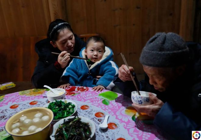 蜜 +芽 在线观看 蜜芽如果是线观电影或电视剧