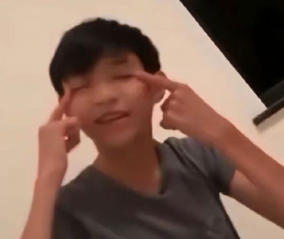 vanessa视频 我非常乐意为你提供帮助