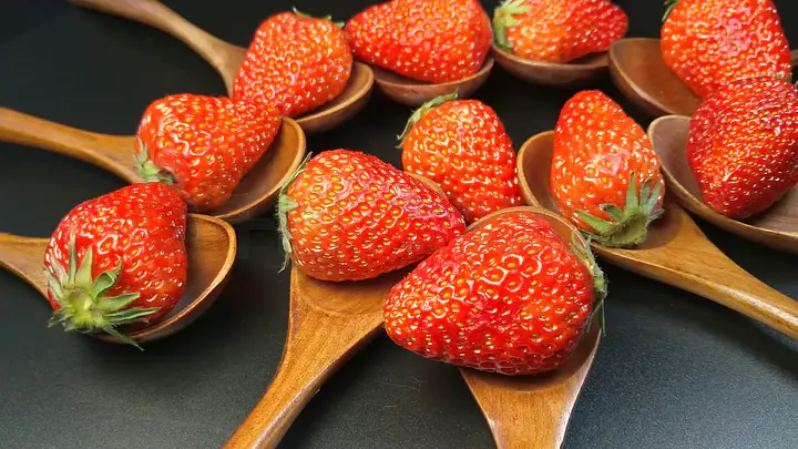 ai影视在线观看 腾讯视频的AI翻译功能