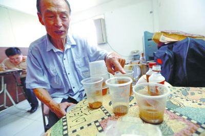 看动漫 世界观宏大（后期偏黑暗）