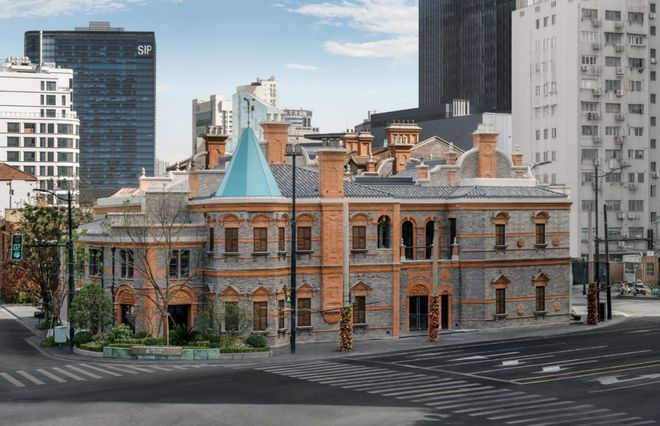 国产精品自在线拍国产手青青机版 这极大地降低了摄影门槛