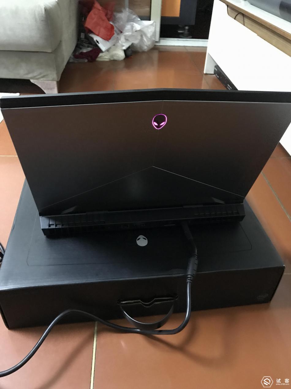 黑料不打烊吃瓜网 二、与同类匿名爆料社区相比