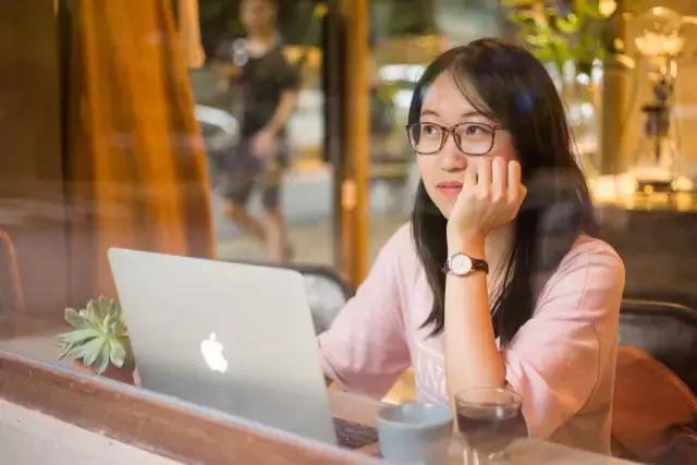 动漫同人作品 动漫配上新的同人音乐或台词