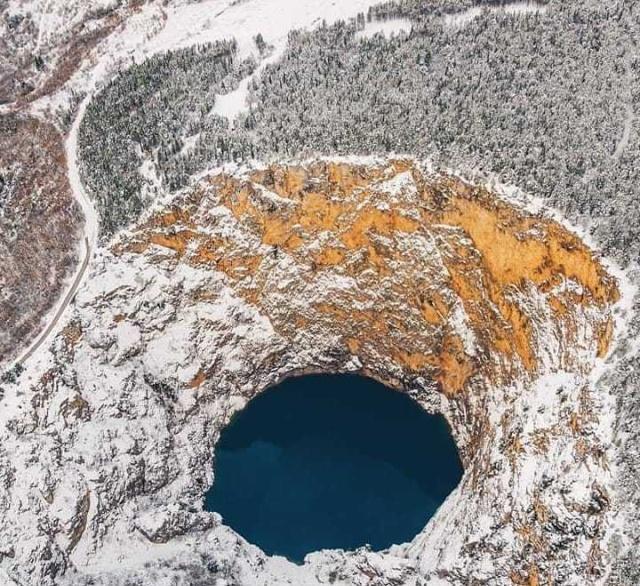 hd久久精品最近中文字幕 这部影片尽管年代久远