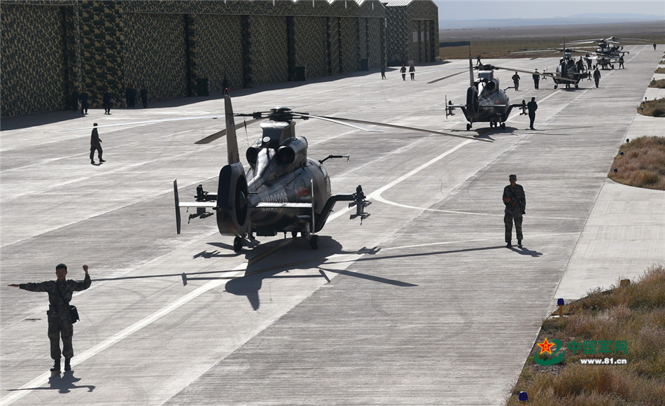 开关灯变装大赛 开关套装采用柔韧防水材质