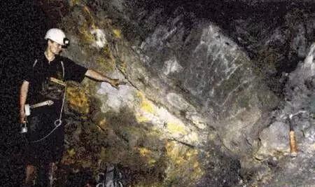 3d动漫在 +线 可以找到一些老片或小众作品