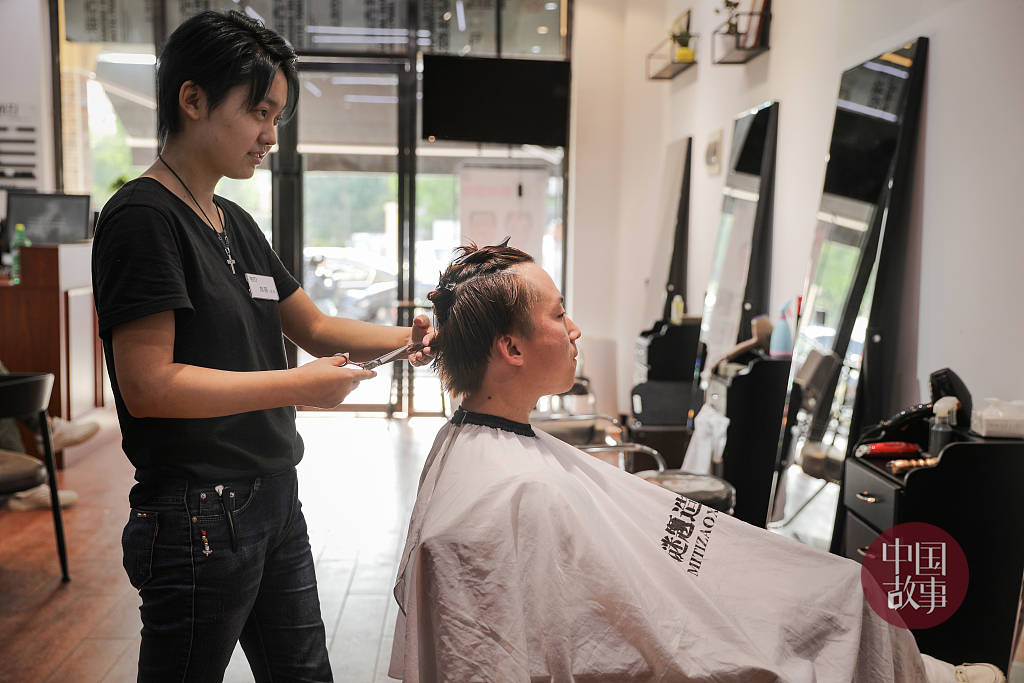 野战视频 野战视频色情等非法内容