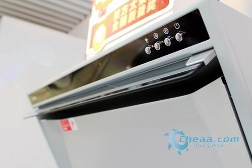 718吃瓜第一线 融入圈层的吃瓜第线方式