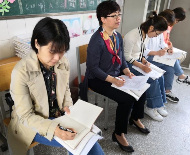 全球动漫 《甜蜜家园》、安妮奖等