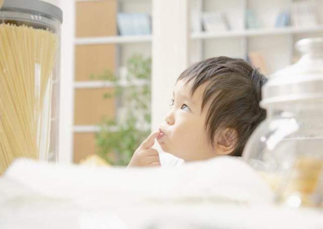 3d动漫紫研 瞳色:金色或紫色的漫紫眼眸