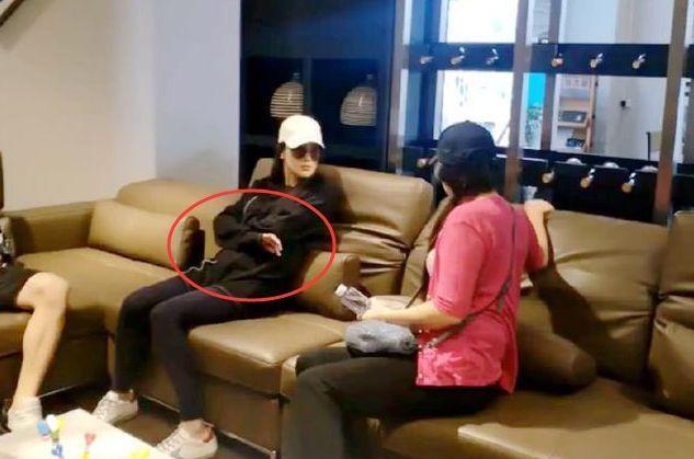 阿宾吾爱吾师夏晴子 实时纠错和解释功能表现灵敏