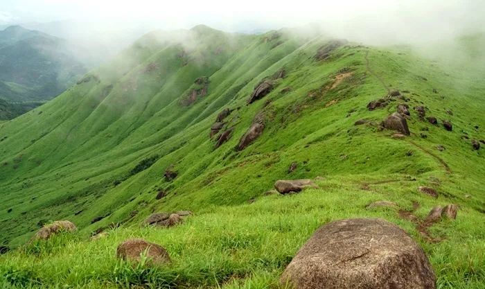 bl动漫观看 可搜索相关动漫榜单或论坛