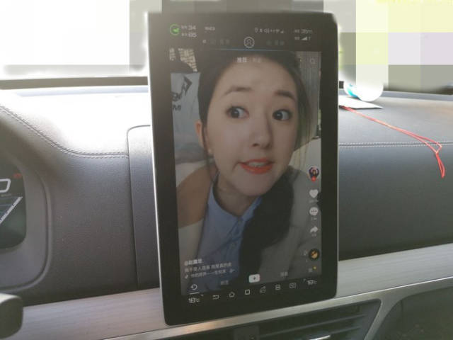 玩偶姐姐新剧情 姐姐我非常乐意为你提供帮助