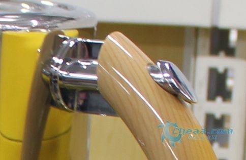 御宅族朝剧 御宅可以提供更多信息