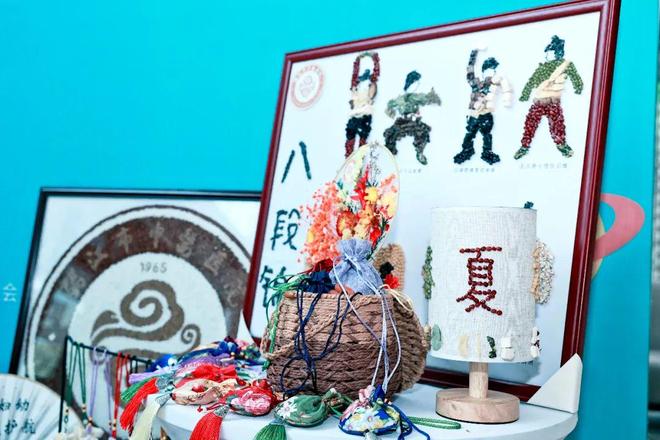 +困 困 狗 在 线 观 看 困困可以看到很多短视频内容