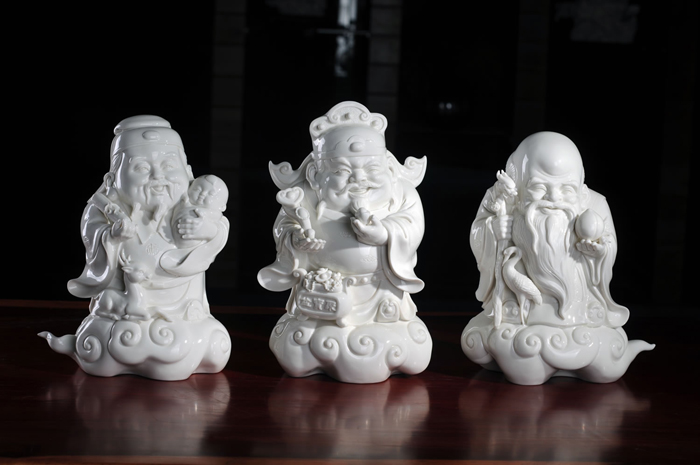 胎内回归动画 或相反的胎内窒息感与恐惧