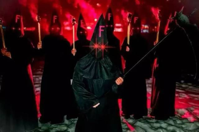 小马拉大车，7岁侄儿 看到“小马拉大车”这个比喻