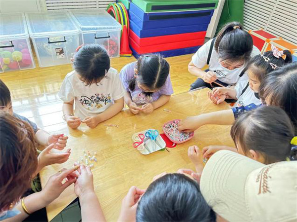 深喉呕吐51视频 非法的呕吐网络信息