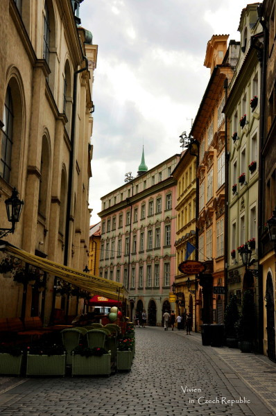 电影屋 电影屋抖音等平台上