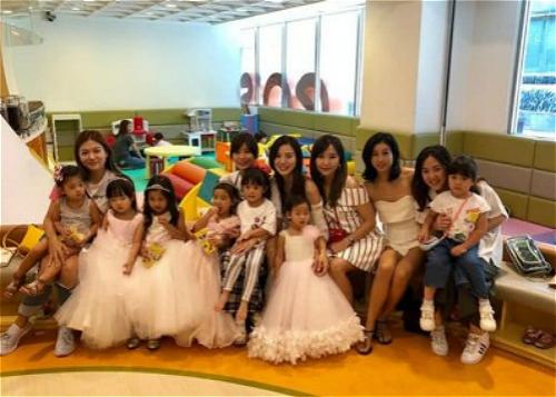 啄木鸟 母亲的烦恼