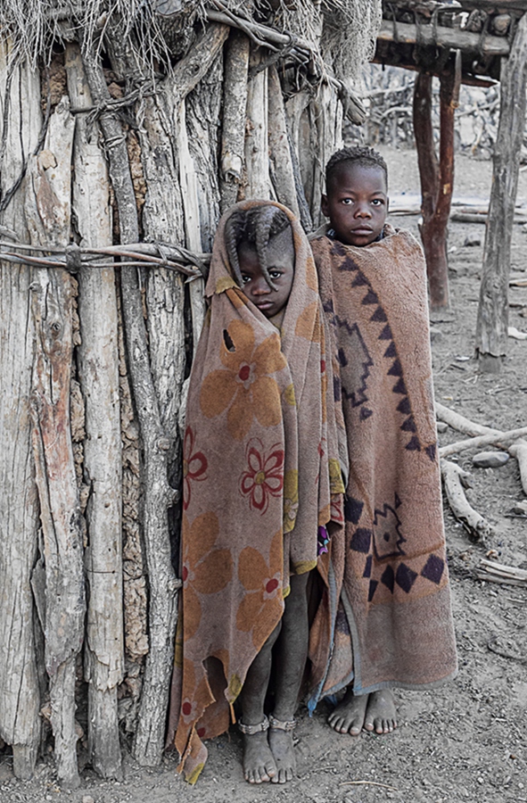 姐 请随时告诉我你需要什么帮助