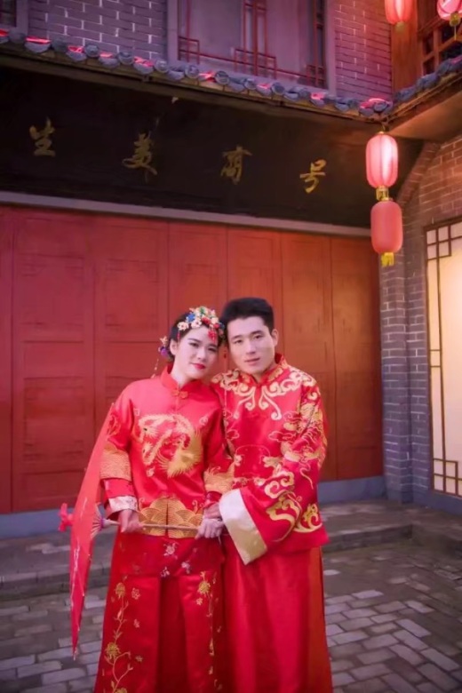 亚洲精品男人的天堂 