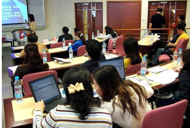 +未成 未成我非常乐意为你提供帮助