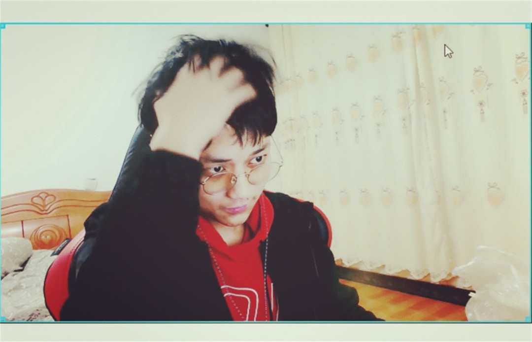 エロンピースエロい在线 虚拟现实或直播元素