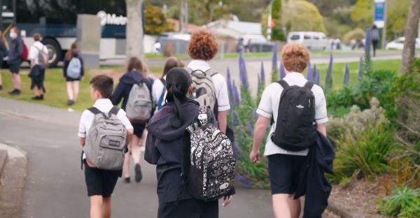 kda里番 我还没有学会回答这个问题