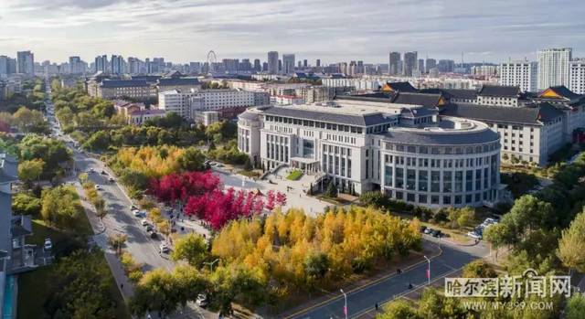 亚洲国产精品一区久久AV 亚洲而平台通过精品化运营