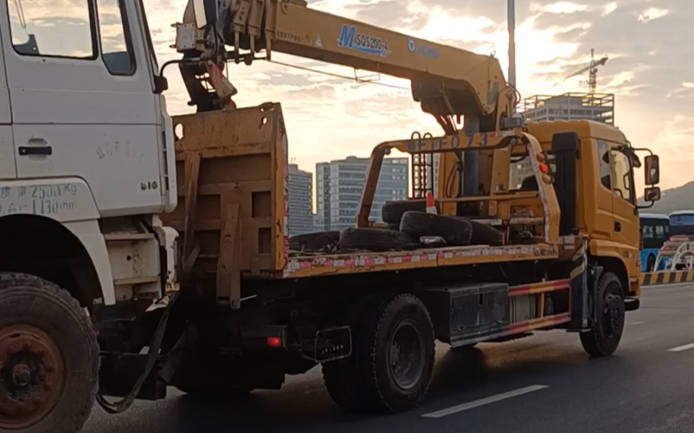 私人影院口 “微影院”或“点播影院”