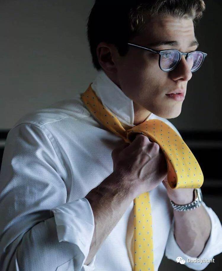 1吃瓜最新最火的瓜台湾女友 本平台更侧重资讯聚合速度