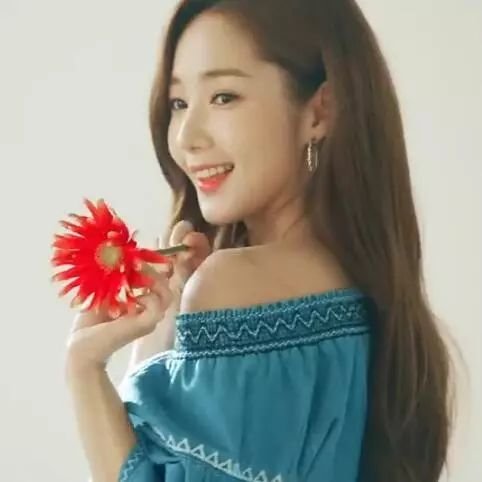 一二三四免费观看在线中文版 手机APP也是免费好选择