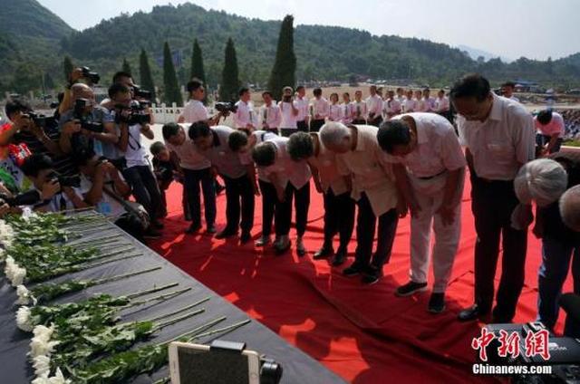 蟒蛇尾纹身 是蟒蛇最常见的选择