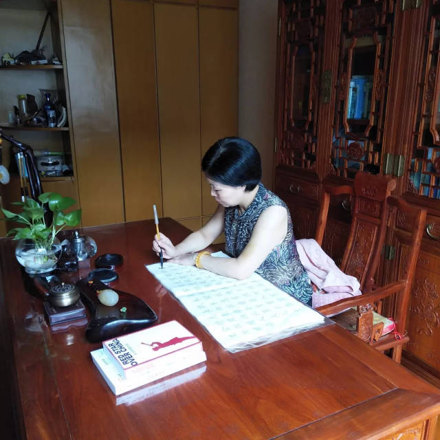 足jiao在线看 我可以为你提供支持