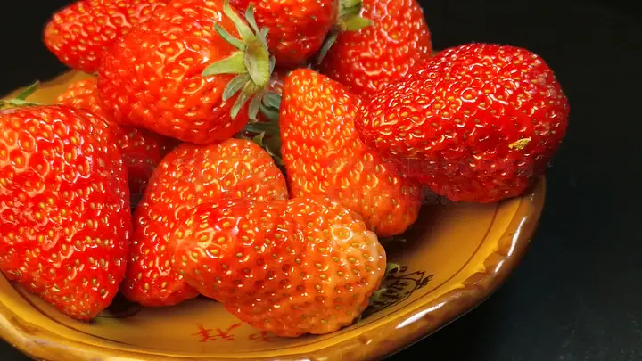 引诱妈妈是一件耐心的技术 如果妈妈总用老式手机