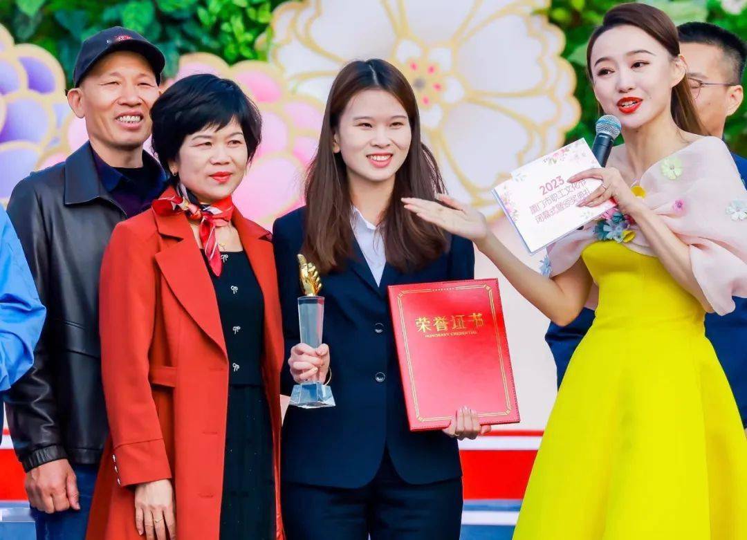 禁片杜区 我非常乐意为你提供帮助