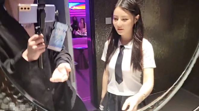 男。同 异性恋还是男同其他性取向