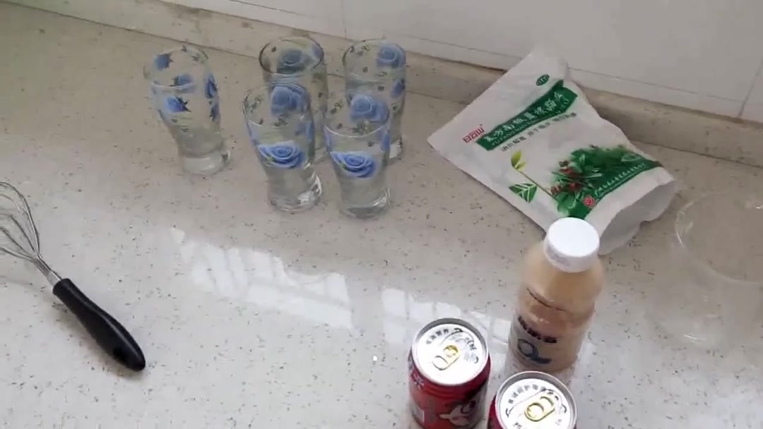 欲望学院里番动漫 可能引起不适的动漫内容