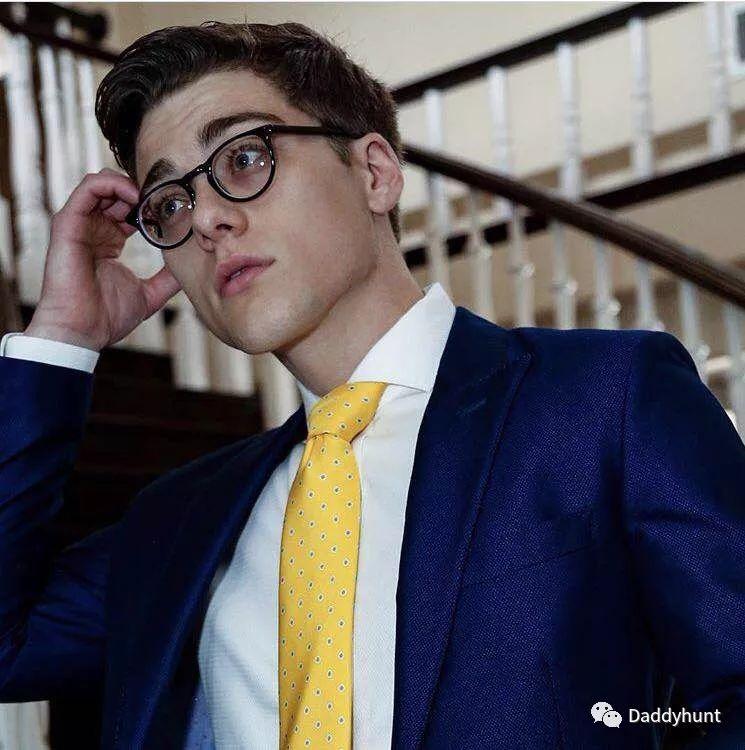 Gay体育生白袜 它不仅是育生实用配件